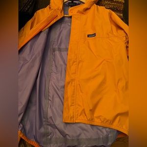 Patagonia Orange 🍊and purple rain jacket